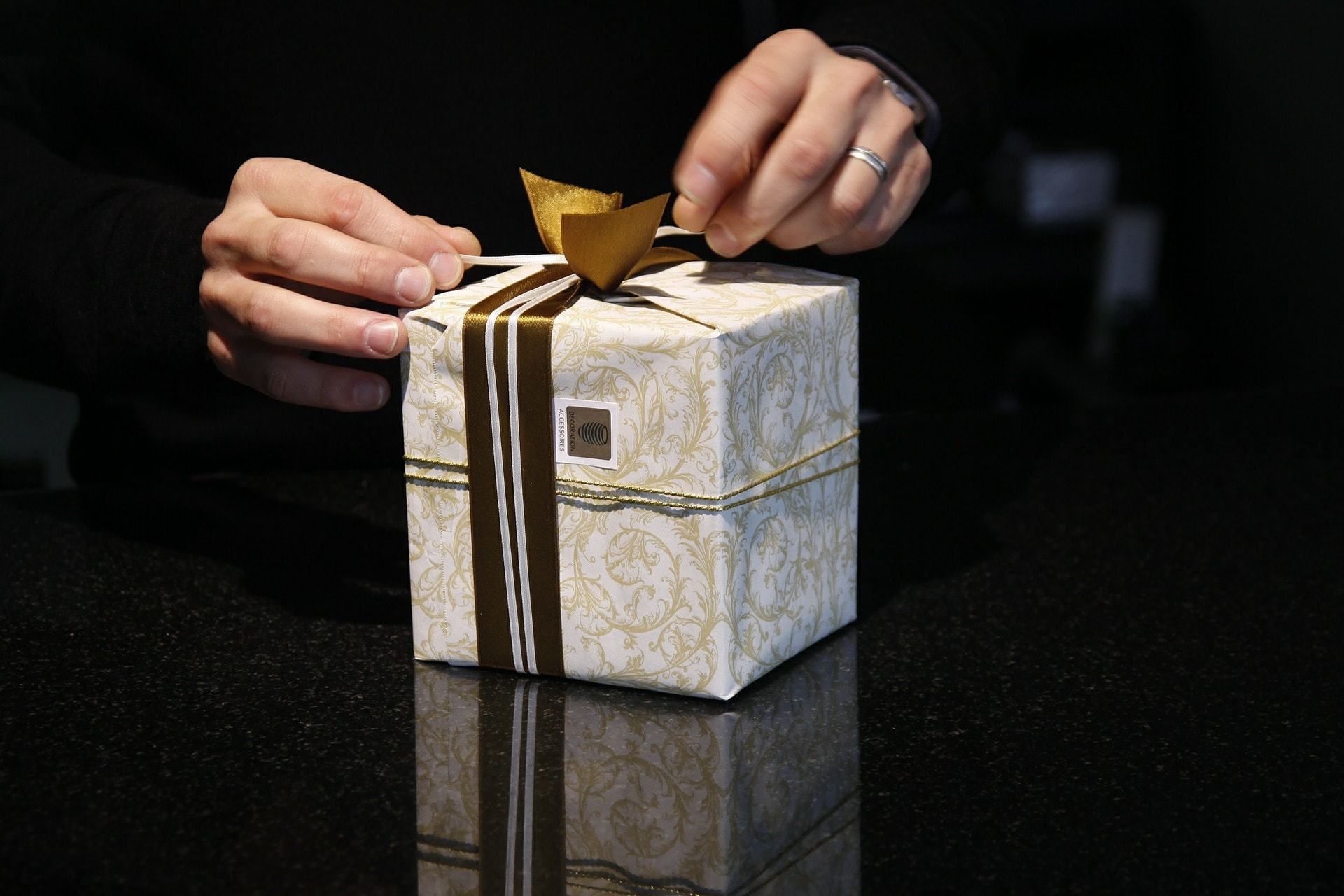 Gift Wrapping in Florida